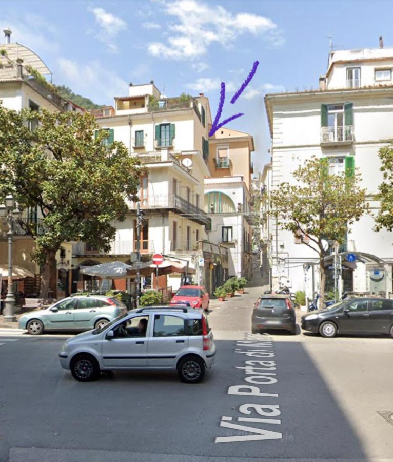 Maison In Centro Salerno Exterior photo